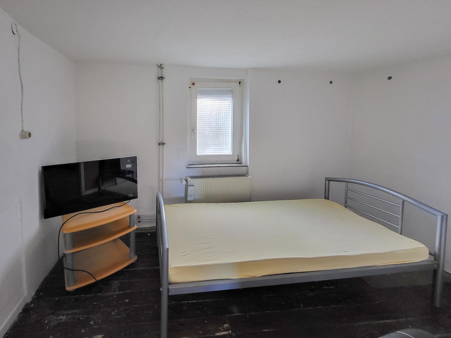 Zimmer 2 EG
