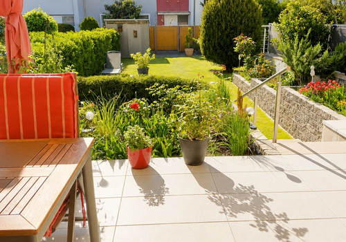 Ausblick in den Garten