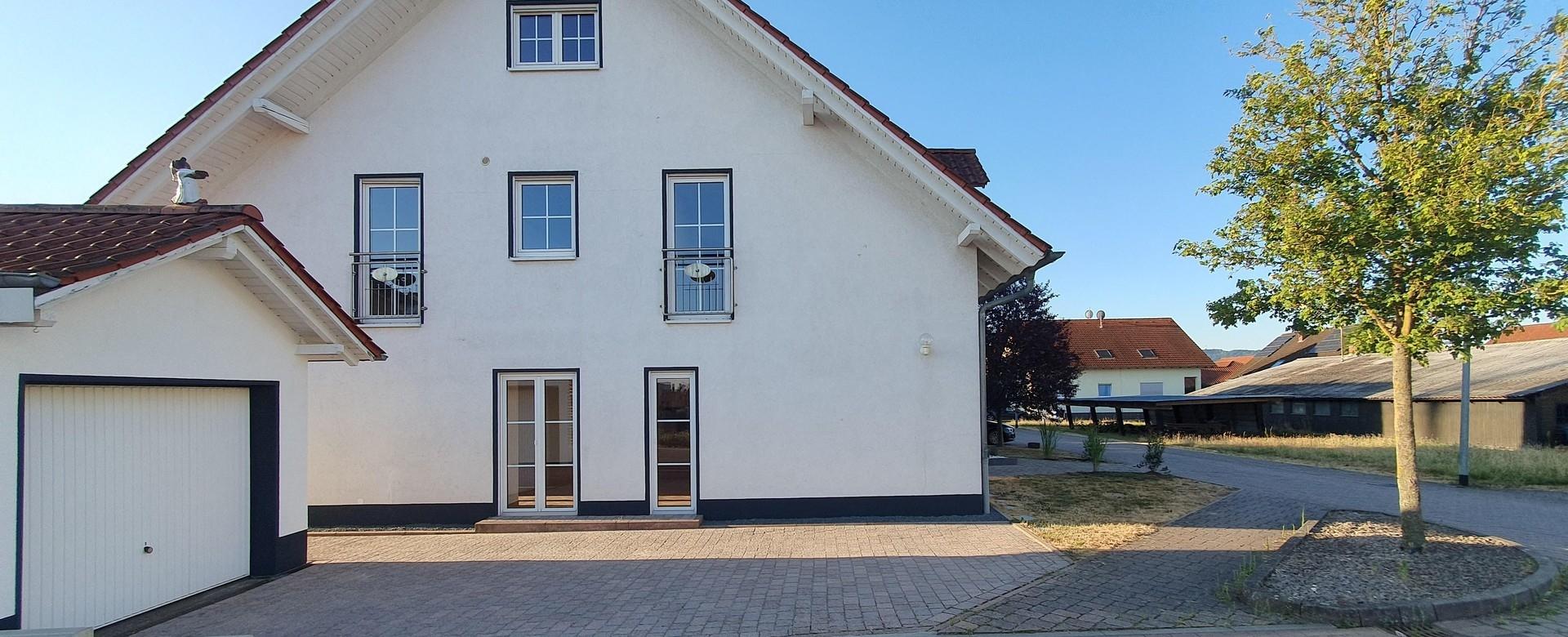Haus (seitlich)