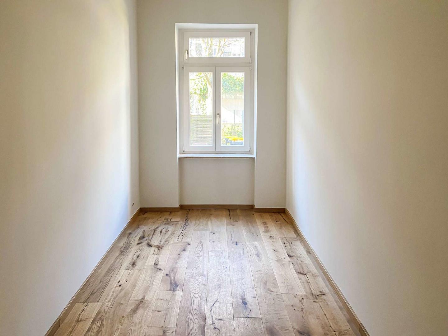 Büro oder Kinderzimmer