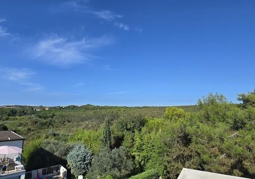 Piniendudft liegt in der Luft - Villa mit Pool und Meerblick in Zambratija