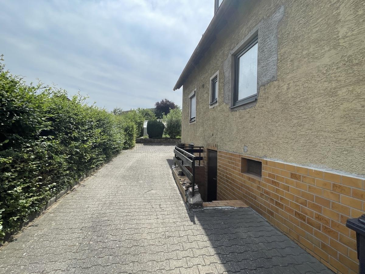 Einfahrt
