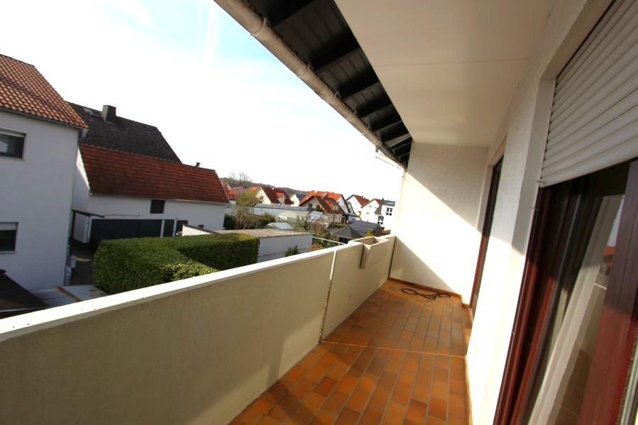 sogar mit Balkon