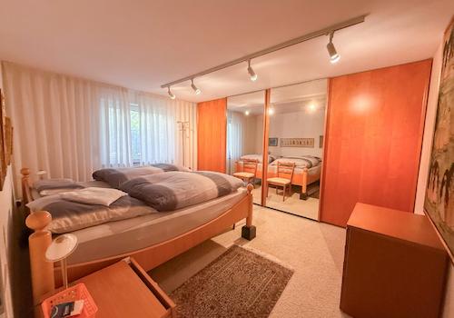 Schlafzimmer EG