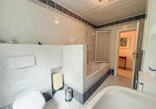 Badezimmer UG
