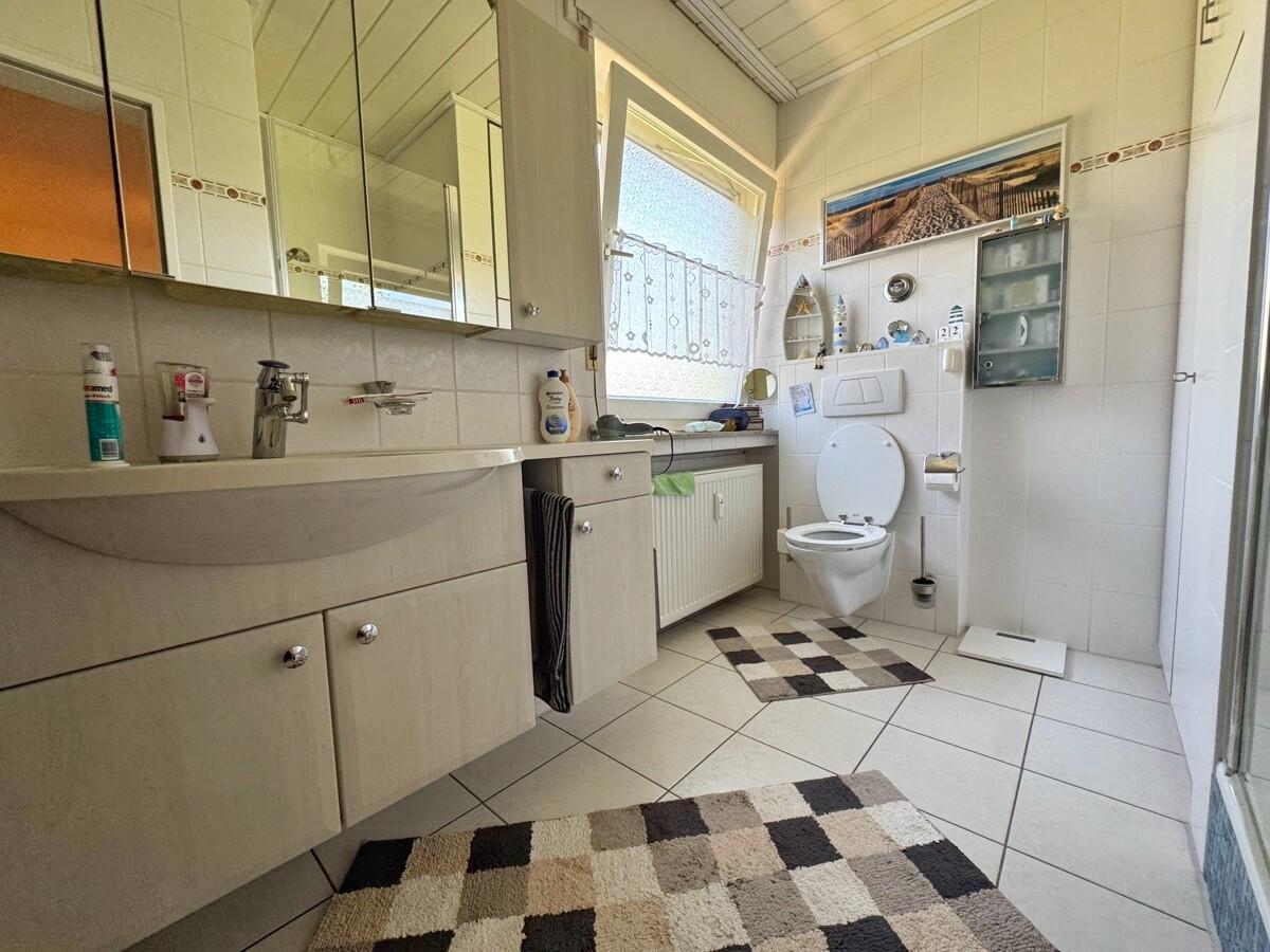 Badezimmer EG 