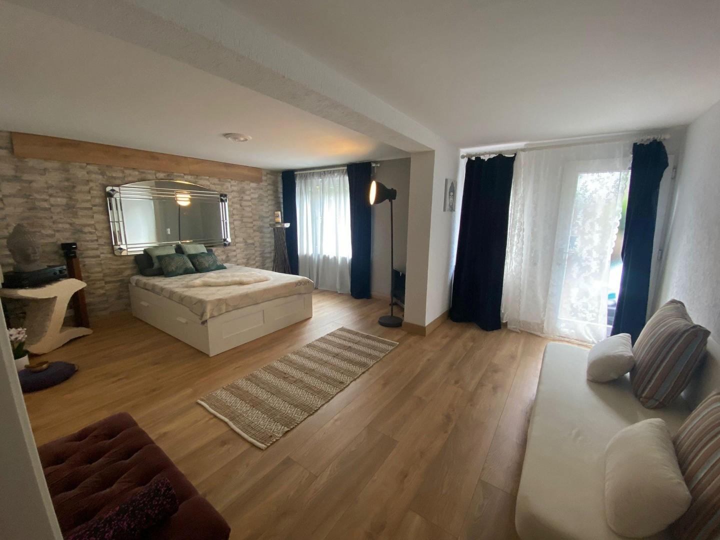 Schlafzimmer 2