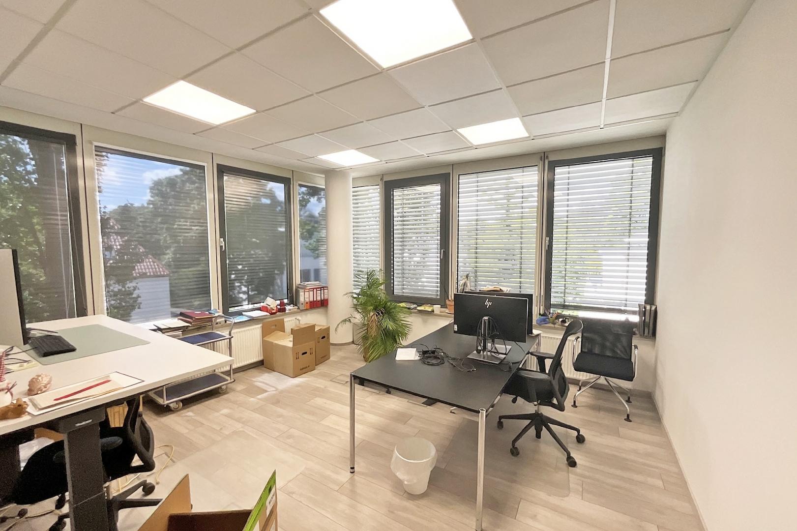 Büro