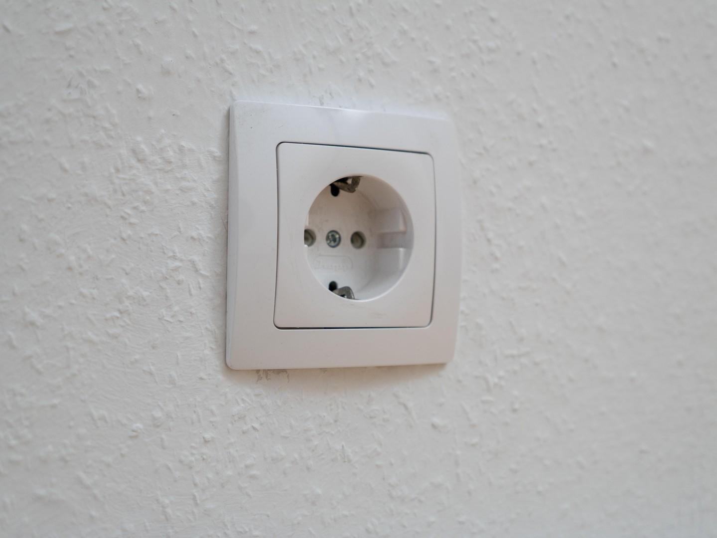 Teilweise neue Elektrik