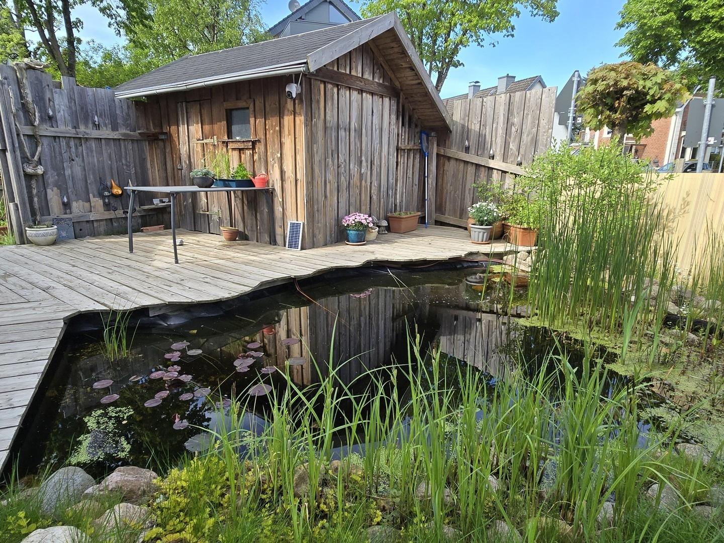 Terrasse, Gartenhaus, Teich
