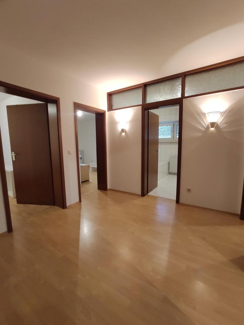 1. OG Diele (4 Zim+Bad+ Balkon