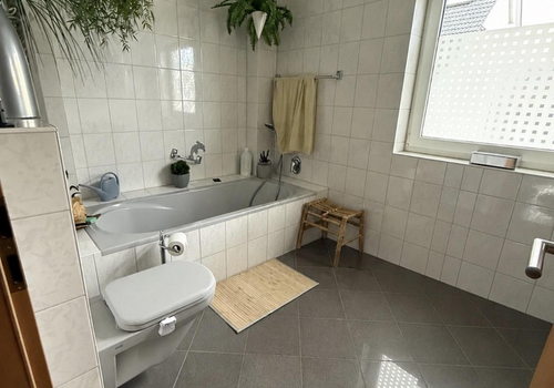 1.OG Badezimmer 1.2