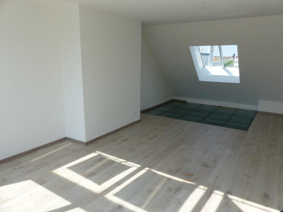 Wohnzimmer (2)