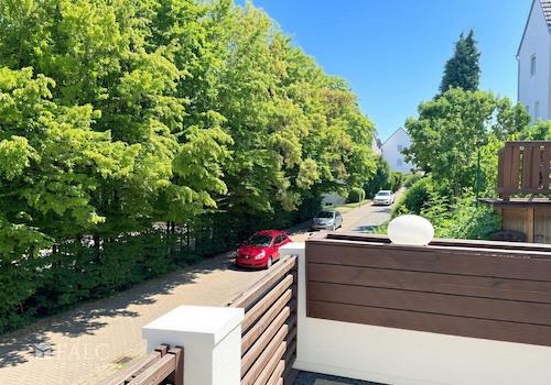 Blick von der Terrasse - (KI optimiert)