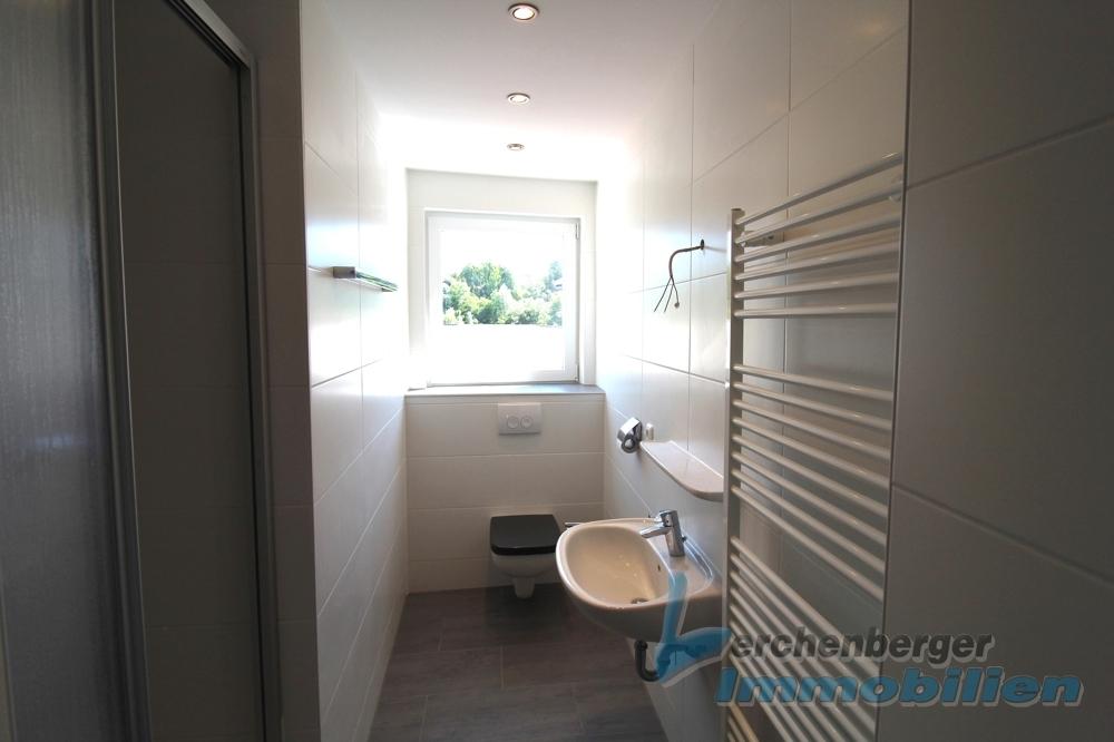 Bad m.Dusche.jpg