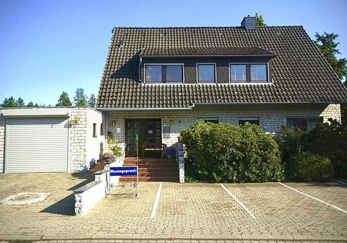 Hausansicht Zufahrt