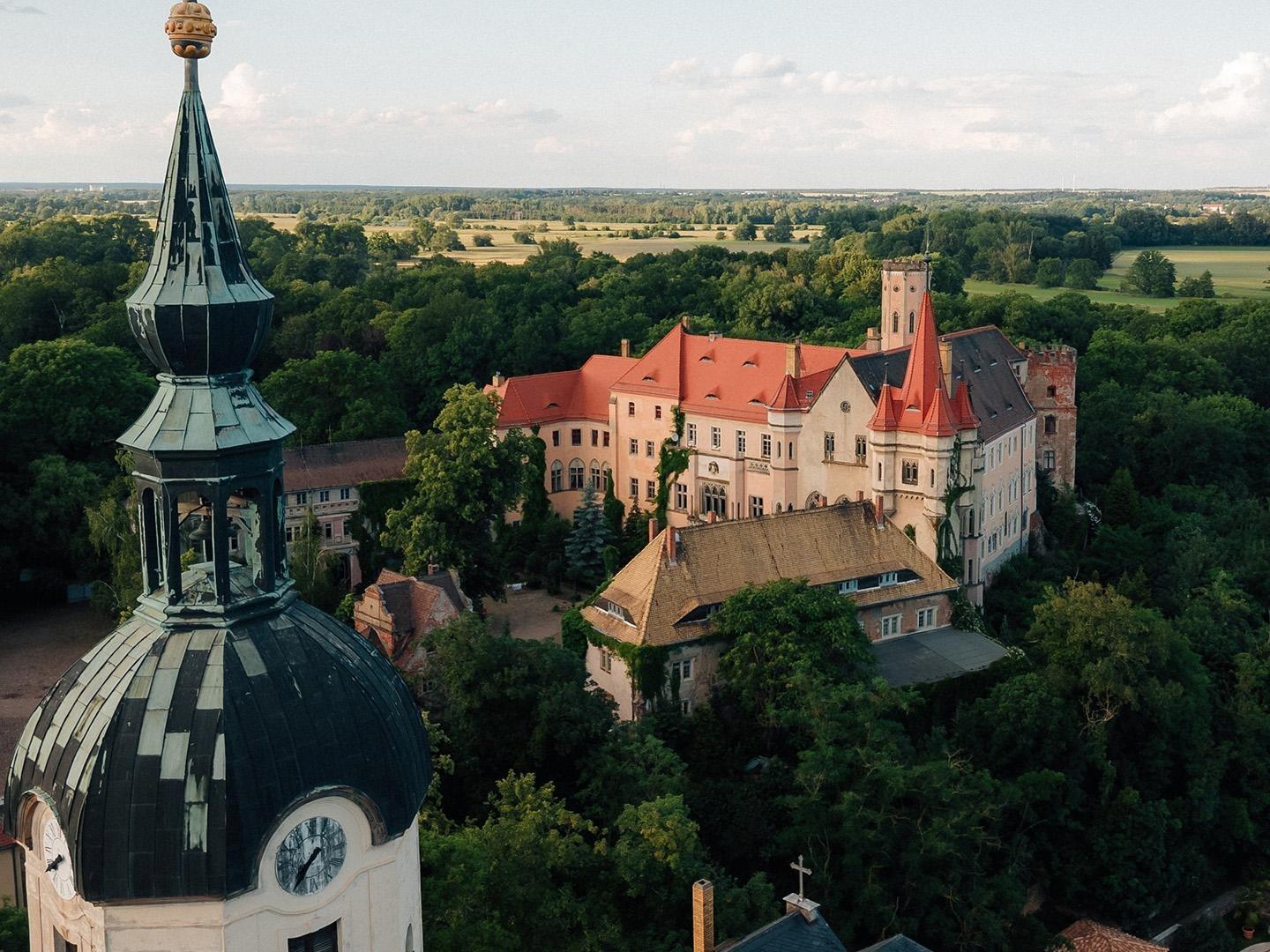 Schloss Püchau (15 Min. Rad)