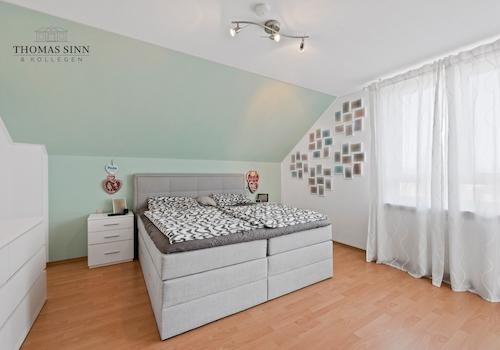 OG: Schlafzimmer