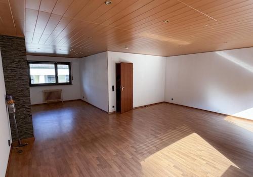 Wohnzimmer im EG (Ansicht 2)