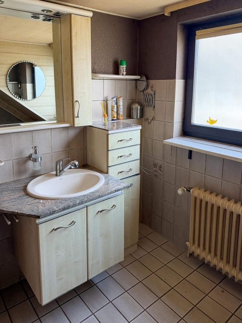 Badezimmer (Ansicht 1)