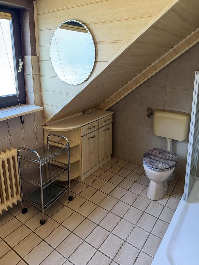 Badezimmer (Ansicht 2)