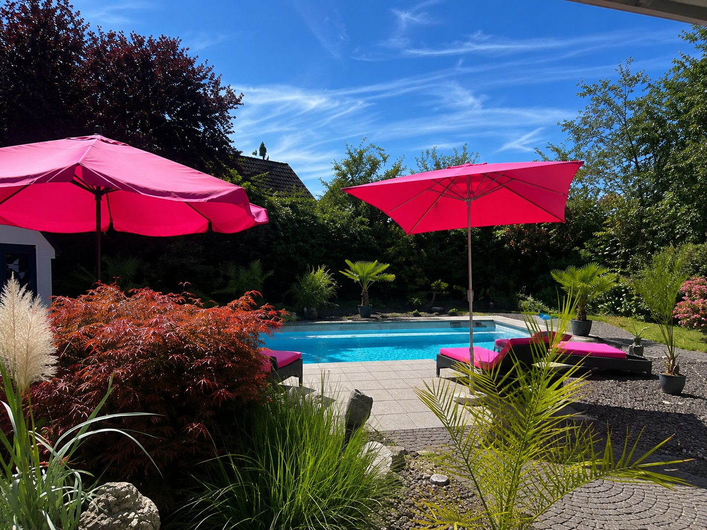 Exklusive Poollandschaft