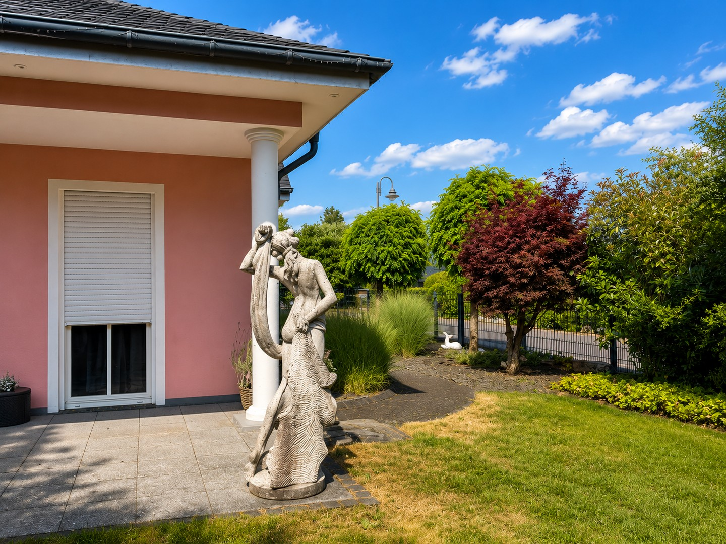 Sonnenterrasse am Garten