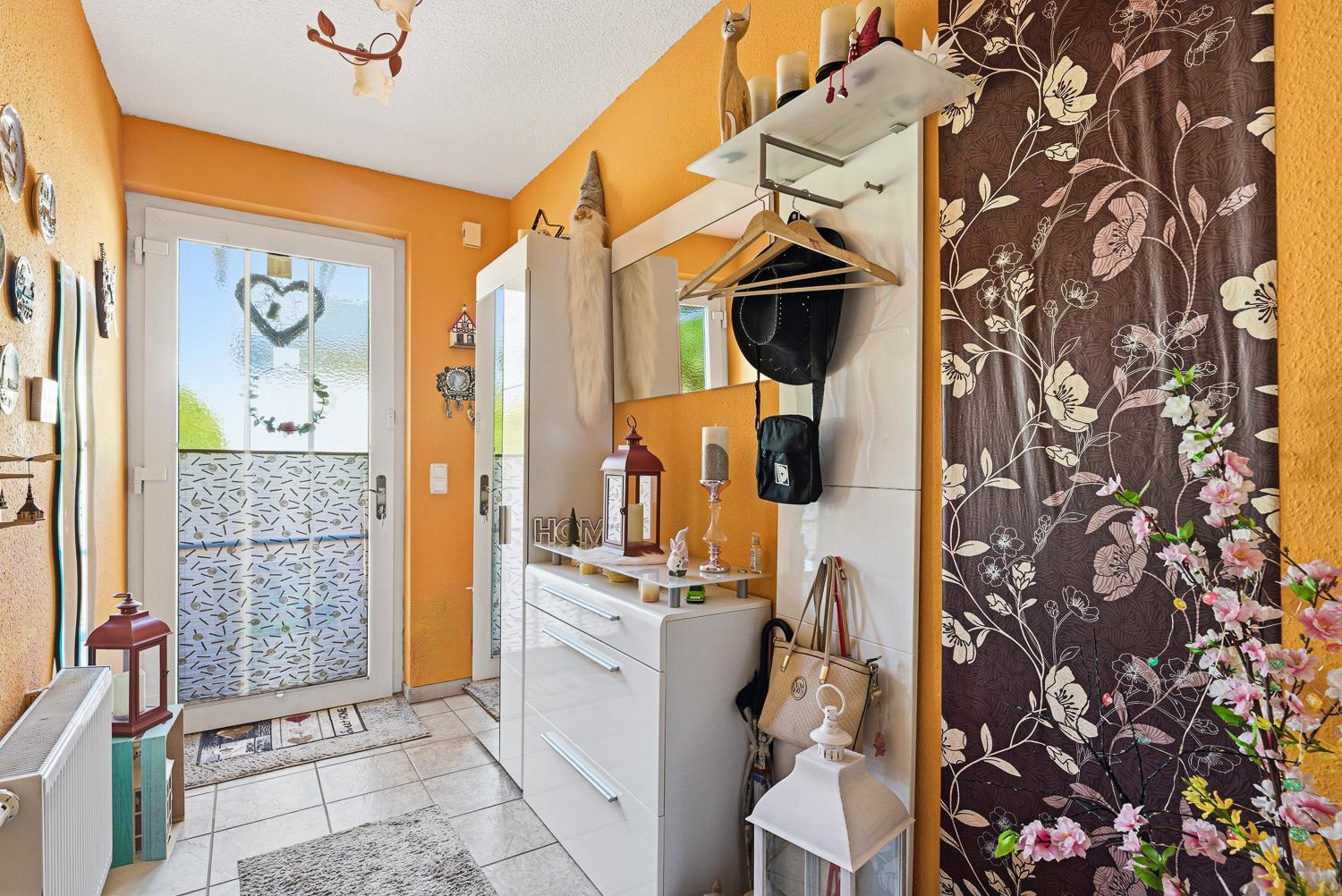 Eingangsbereich mit Garderobe
