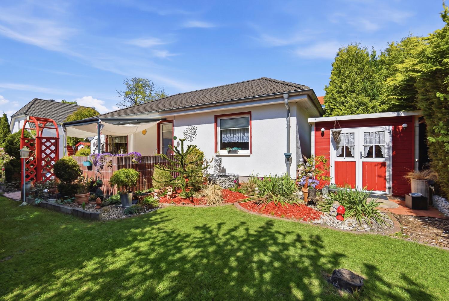 Rückseite mit Garten