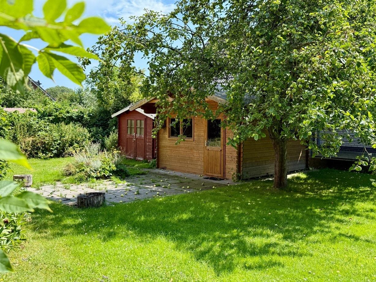 Gartenhaus und Schuppen