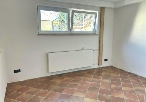 KI-generiert: Hobbyraum (Schlafzimmer Fewo) im EG