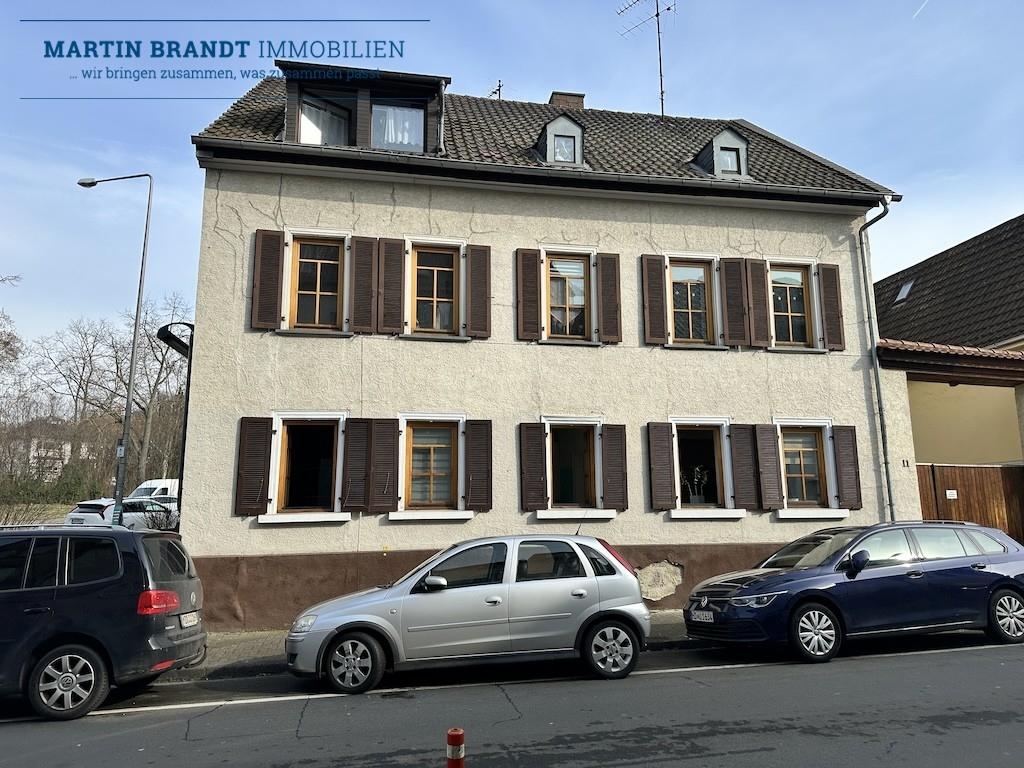 Straßenansicht des Hauses