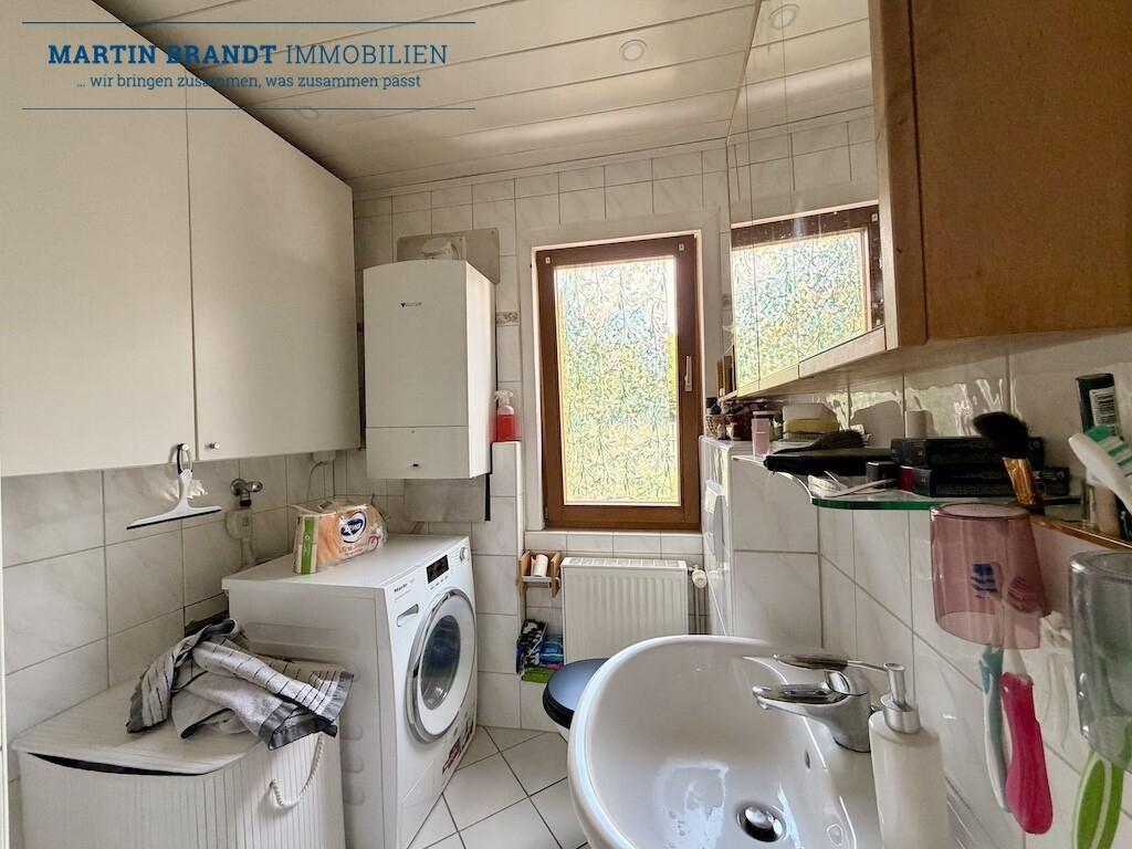 OG WHG - Tageslichtbad mit Dusche