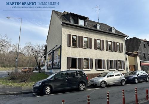 Straßenansicht des Hauses