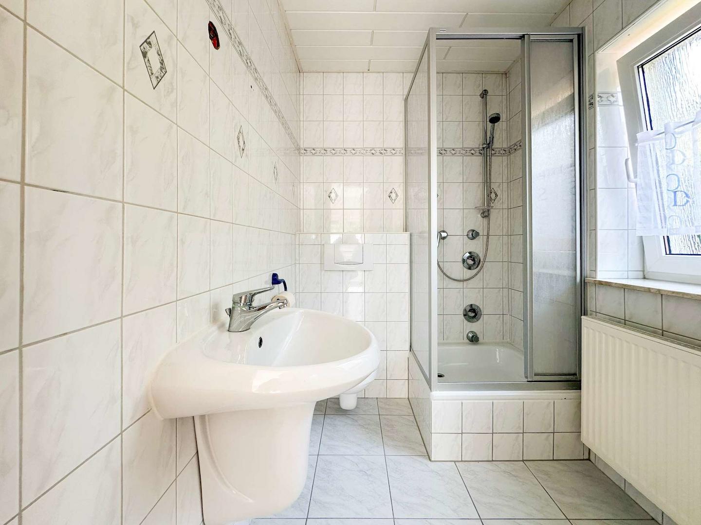 Bad - Einliegerwohnung