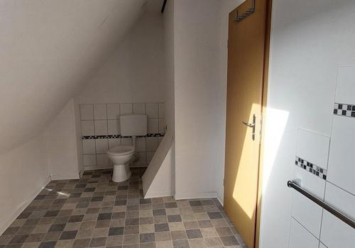Bad Dachgeschoß