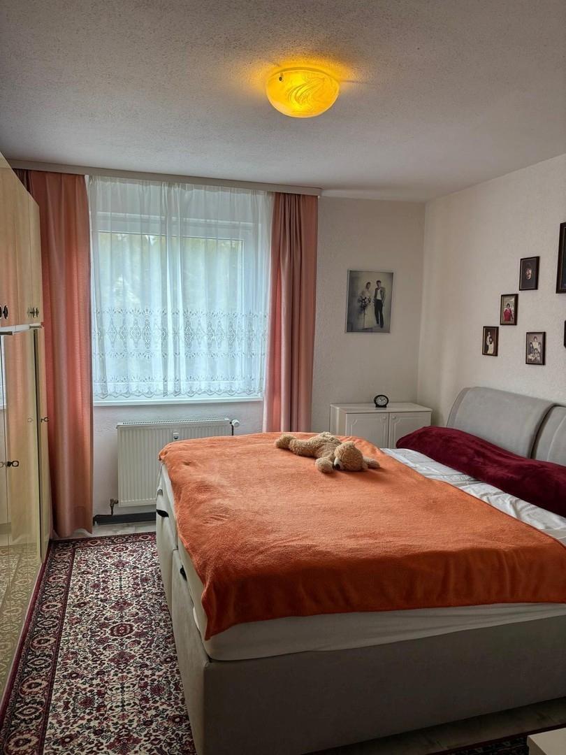 Schlafzimmer I 
