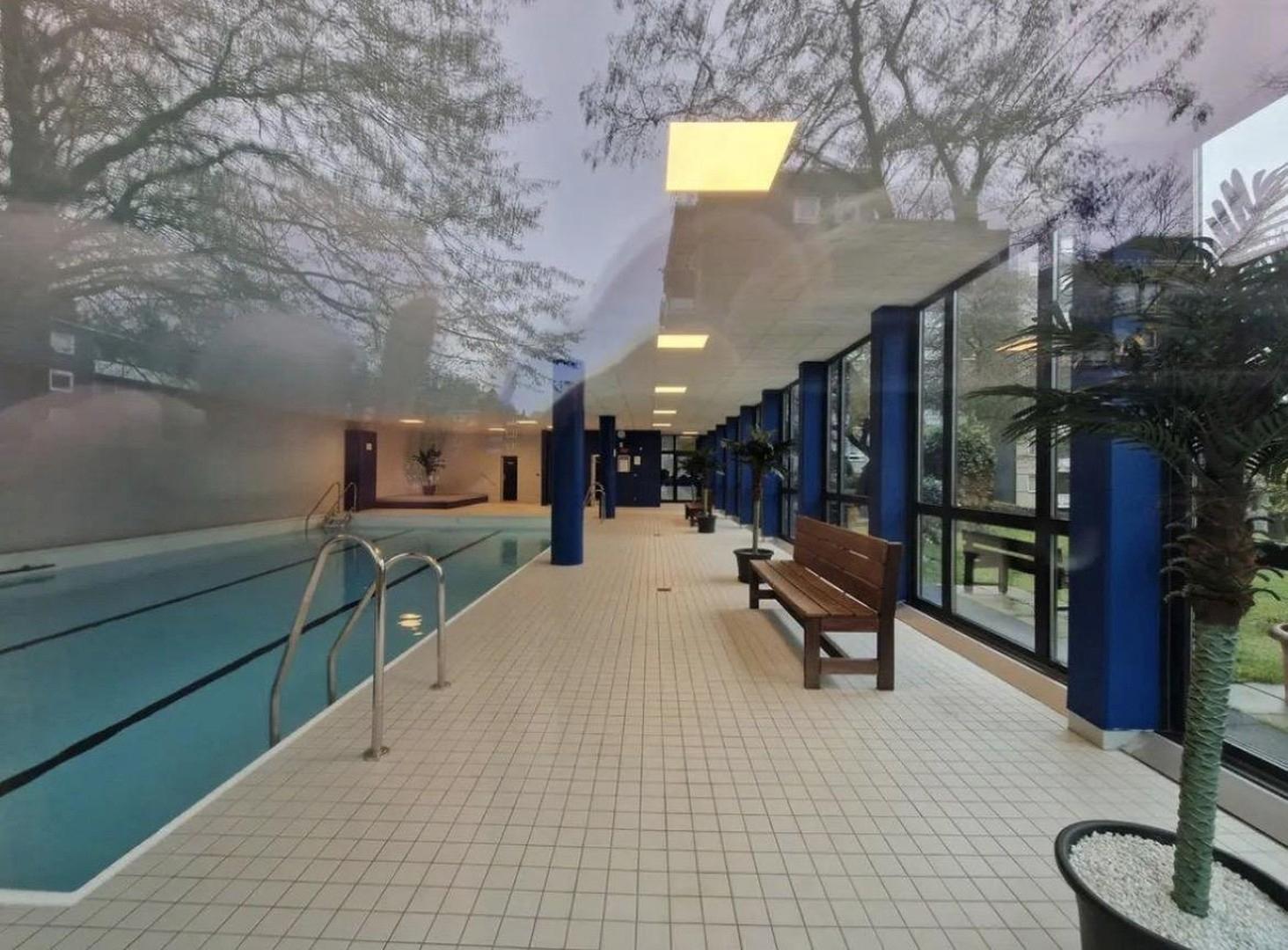 Schwimmbad in der Anlage