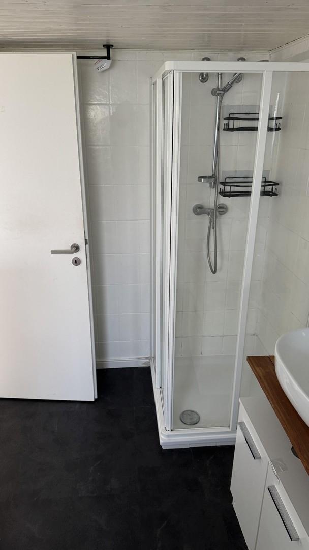 Whg. rechts (EG+OG)