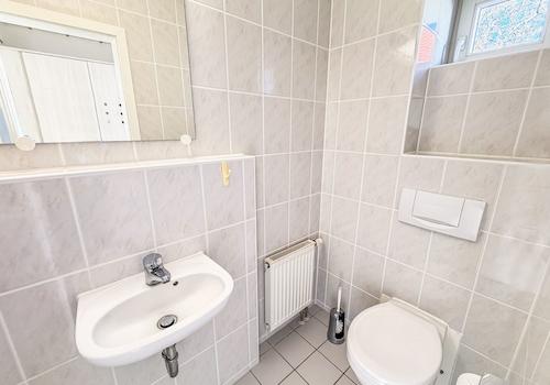 Gäste-WC im EG