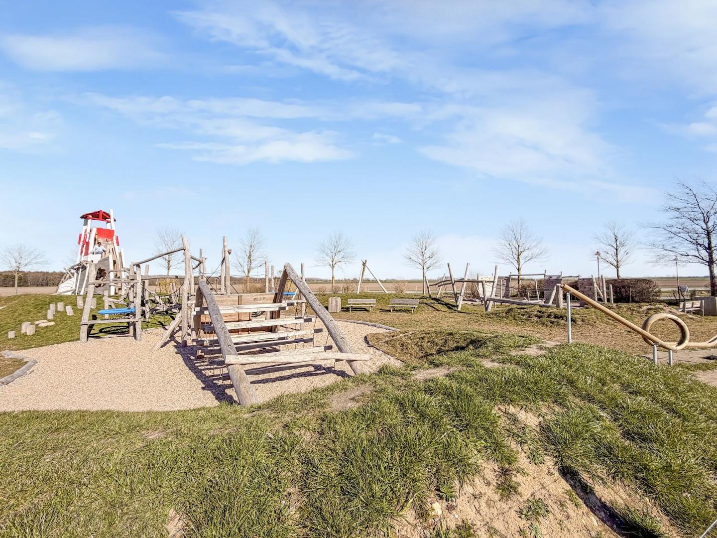 Abenteuerspielplatz im Feriendorf Rugana