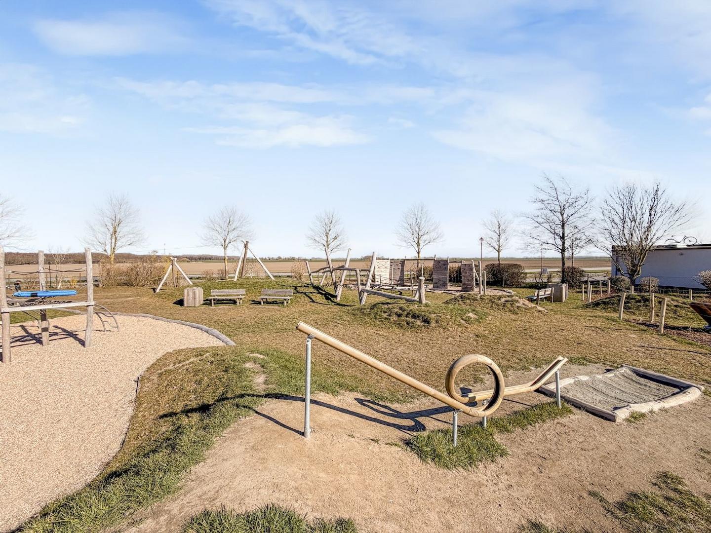 Kinderpielplatz im Feriendorf Rugana