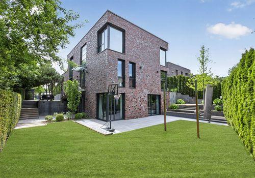 Ein Exklusivangebot im Alleinauftrag der 4TREE CAPITAL Real Estate GmbH