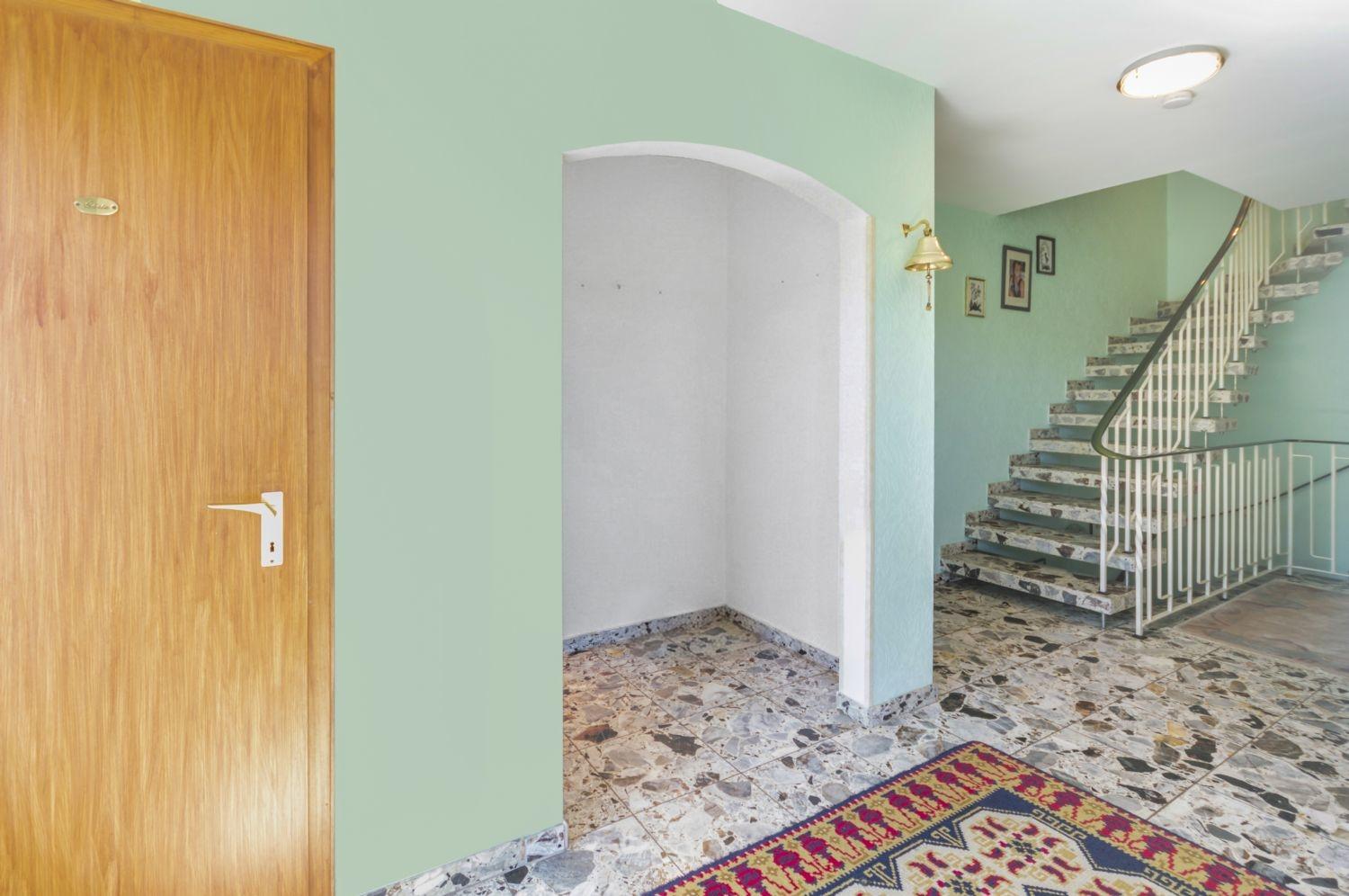 Große Diele mit Garderobe