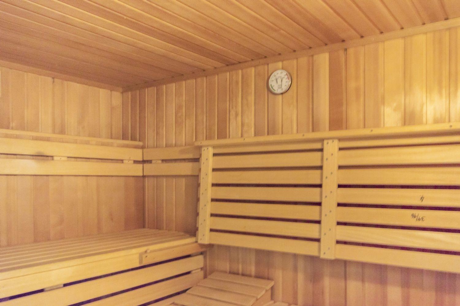 Gemütliche Sauna im UG
