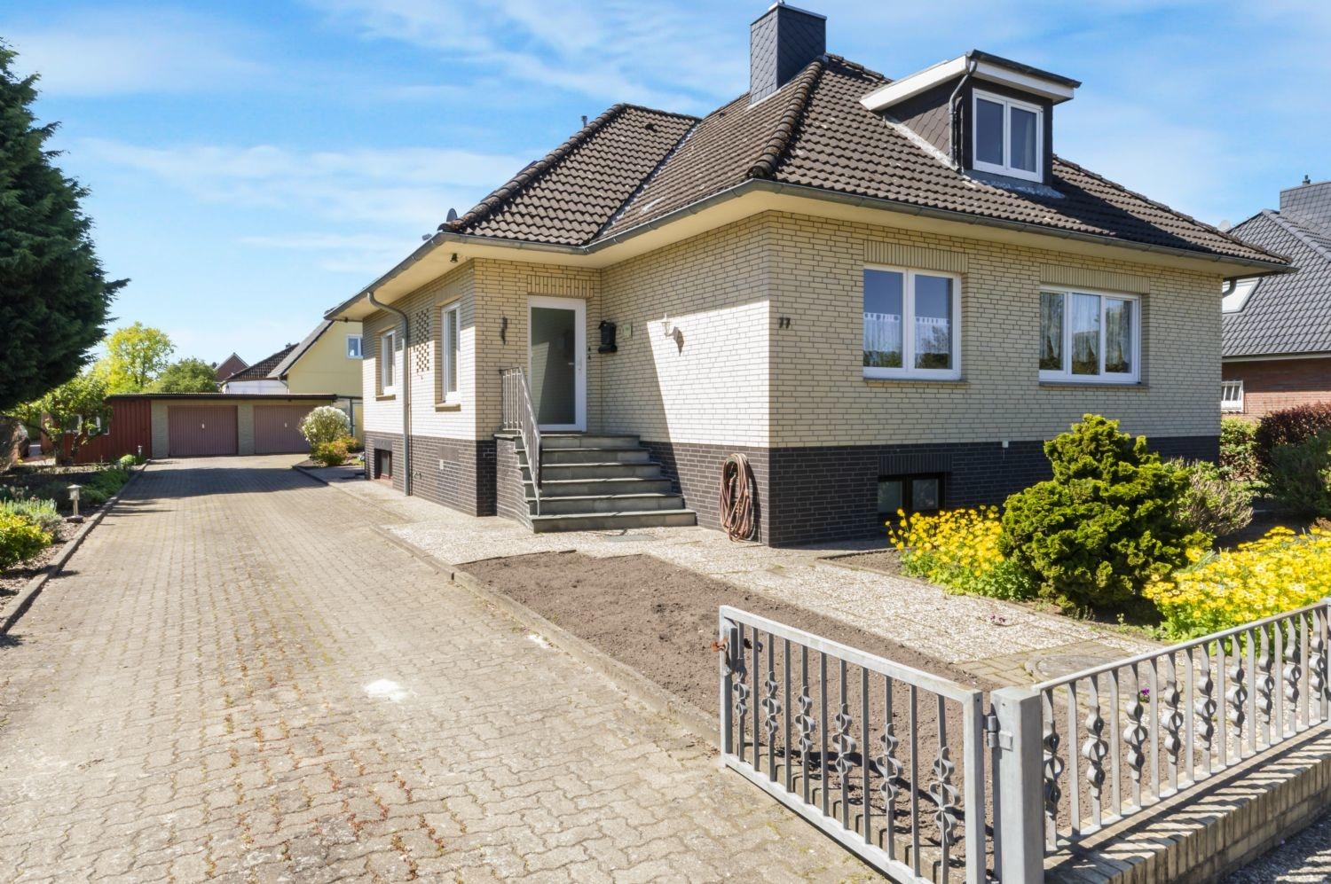 Eingangsansicht von Osten
