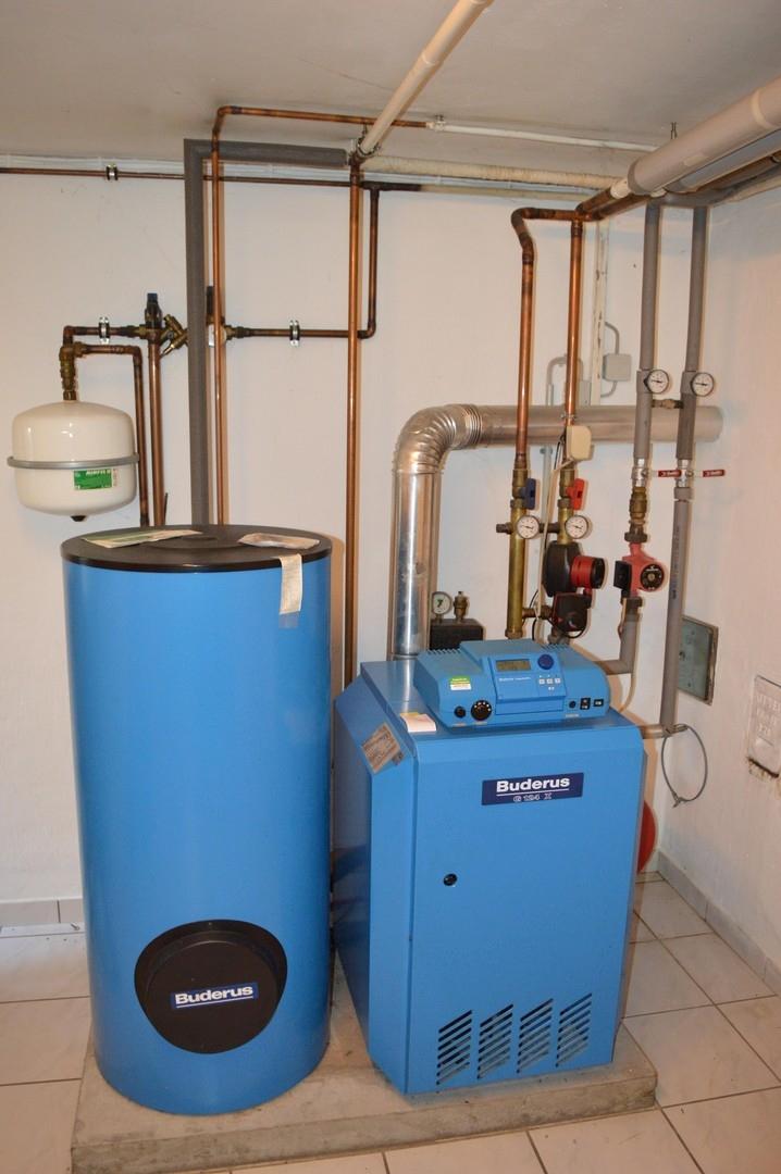 BUDERUS GAS-Heizung