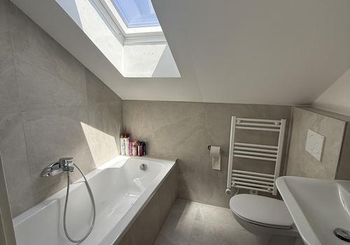 Badezimmer DG