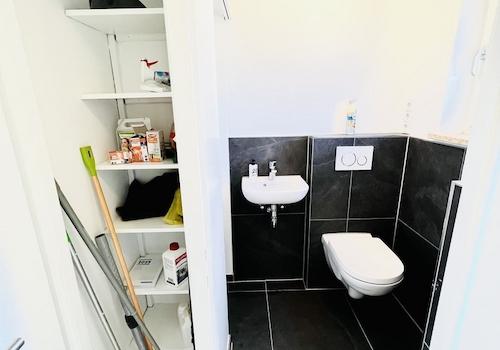 Gäste WC / Putzkammer