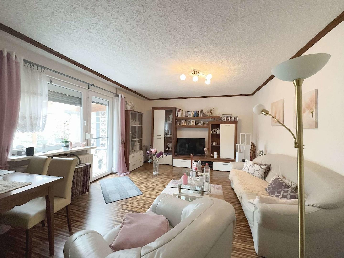 Wohnzimmer Wohnung 2
